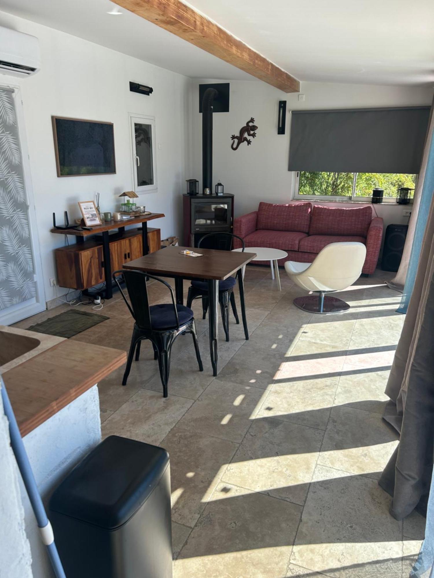 La Bastide Aixoise Avec Piscine Et Jacuzzi Prive Lejlighed Aix-en-Provence Eksteriør billede
